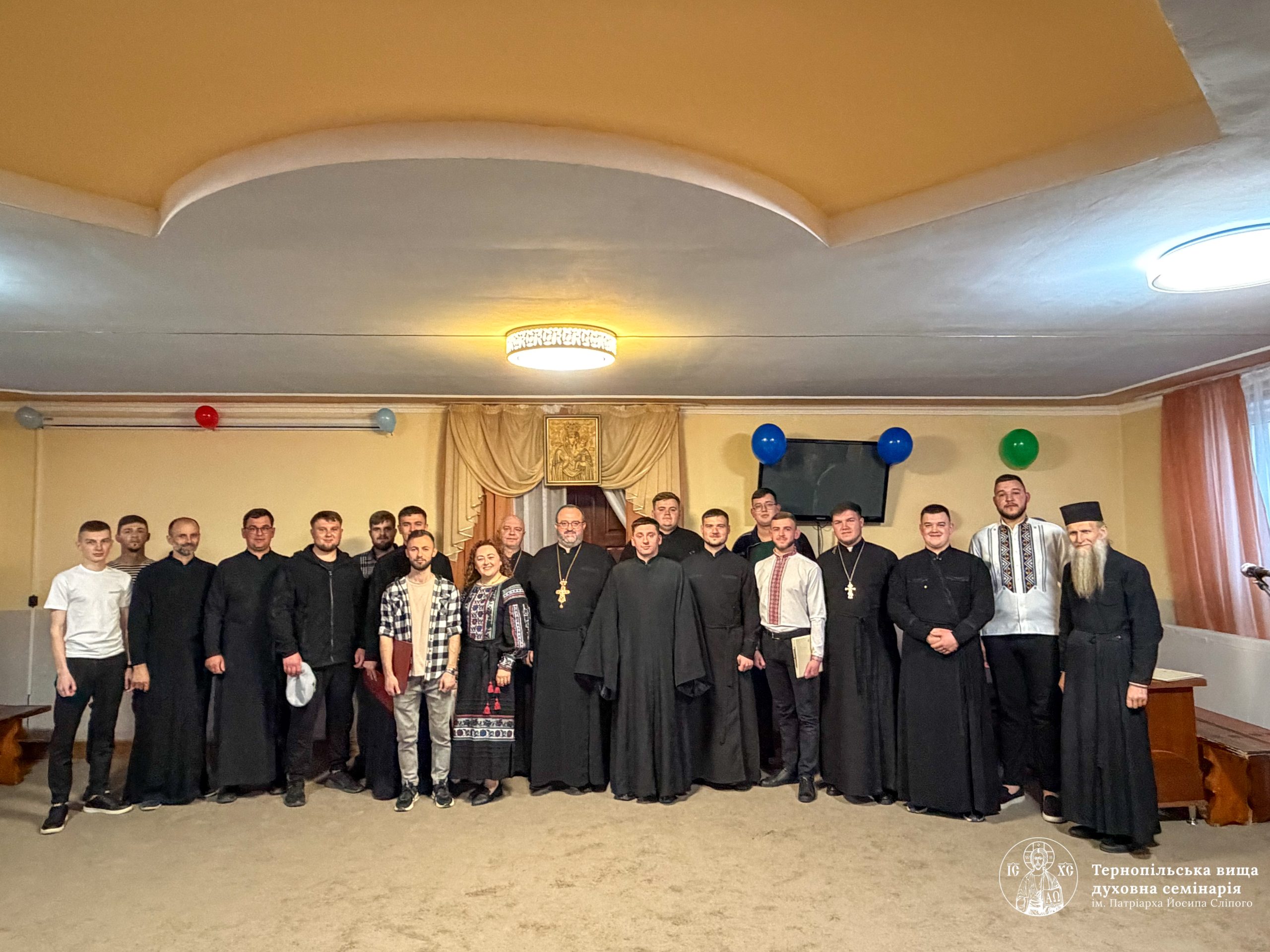 Курсовий вечір 6-го курсу «День батька»